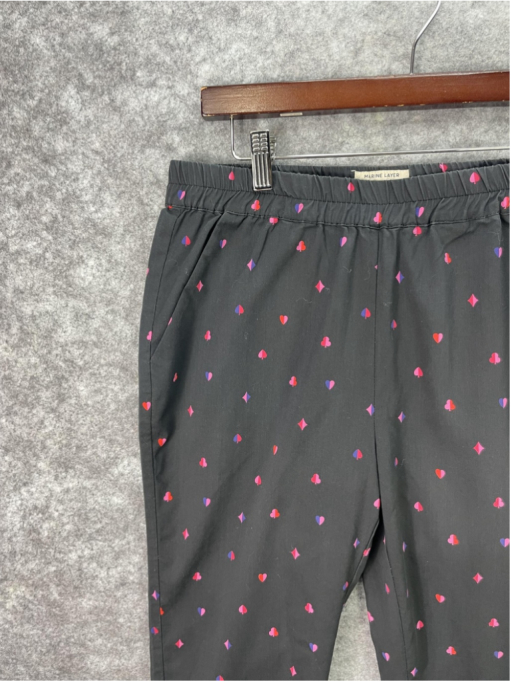 Marine Layer Pants Womens Small Black Queen Of Hearts Print Jogger Twill Stretch - Picture 2 of 11